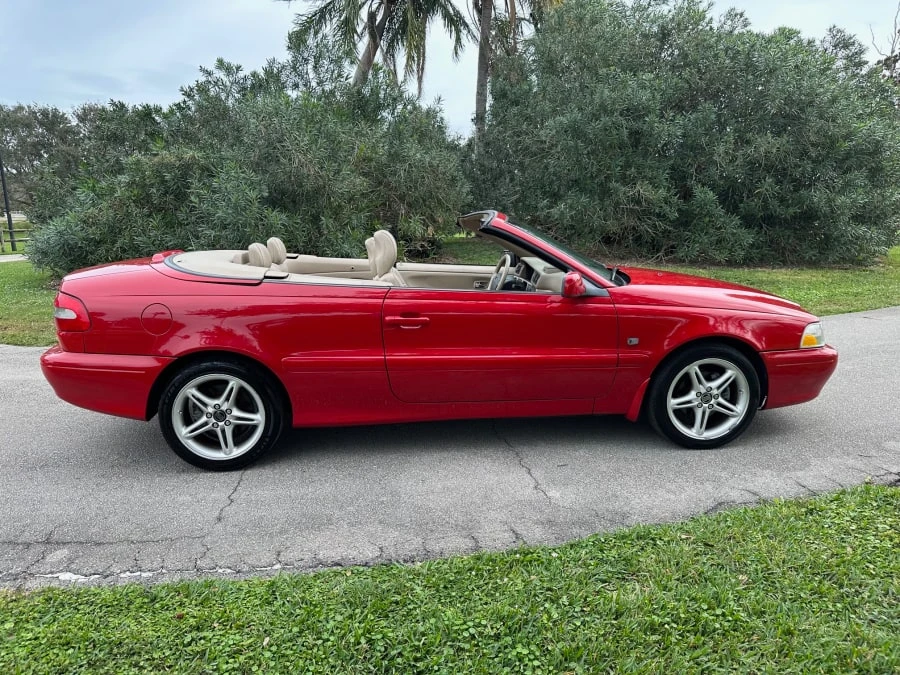 2002 Volvo C70 1st Gen - Image 13 of 18