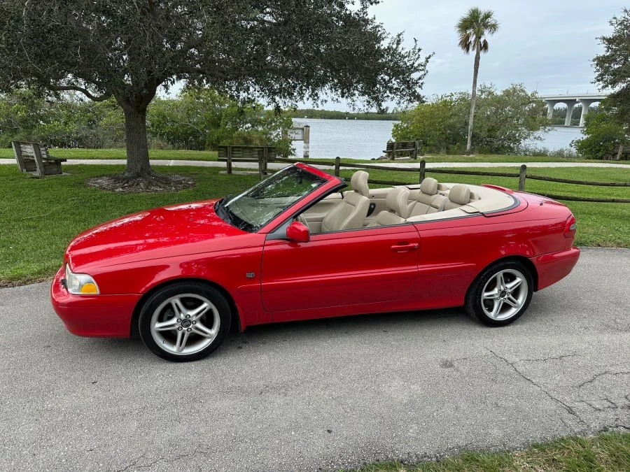 2002 Volvo C70 1st Gen - Image 8 of 18