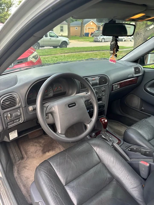 2002 Volvo S40 1st Gen - Image 3 of 15