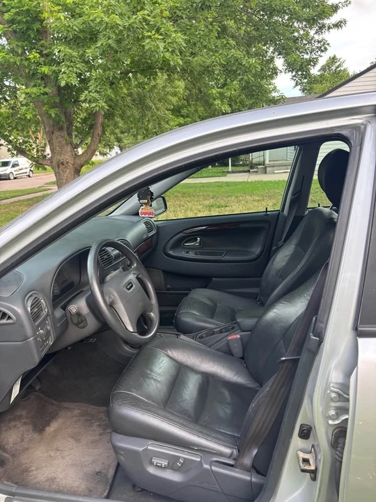 2002 Volvo S40 1st Gen - Image 2 of 15