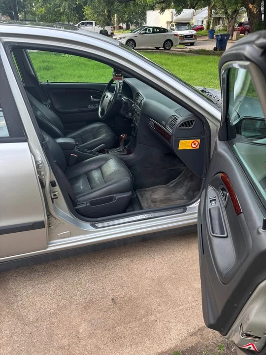 2002 Volvo S40 1st Gen - Image 8 of 15