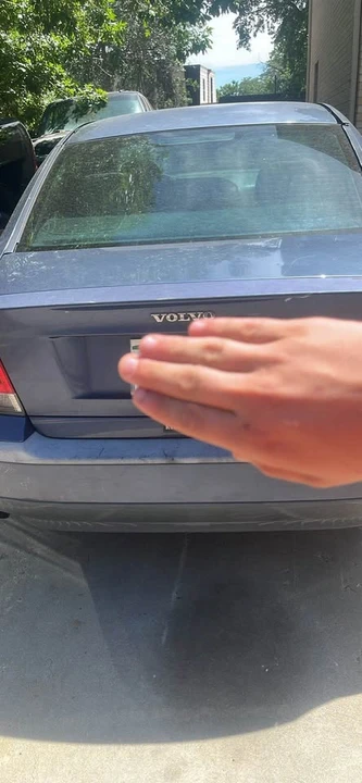2002 Volvo S60 1st Gen - Image 2 of 2