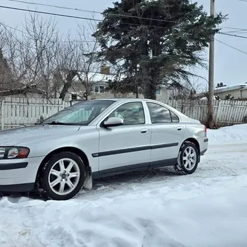 2002 Volvo S60