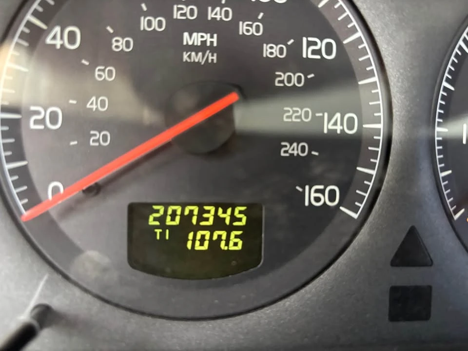 2002 Volvo S80 1st Gen - Image 8 of 10