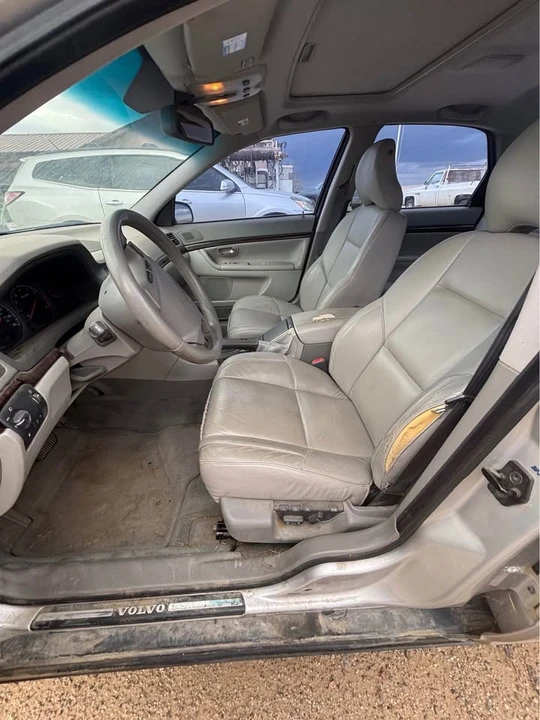 2002 Volvo S80 1st Gen - Image 6 of 10