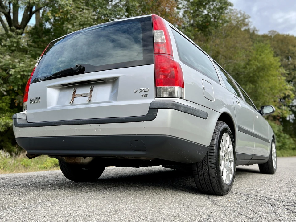 2002 Volvo V70 2nd Gen - Image 28 of 31