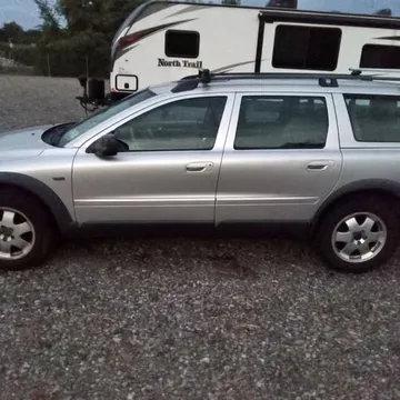 2002 Volvo XC70