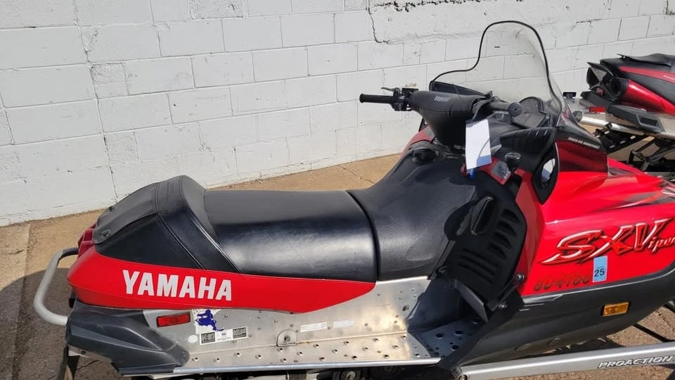 2002 Yamaha - Image 5 of 8