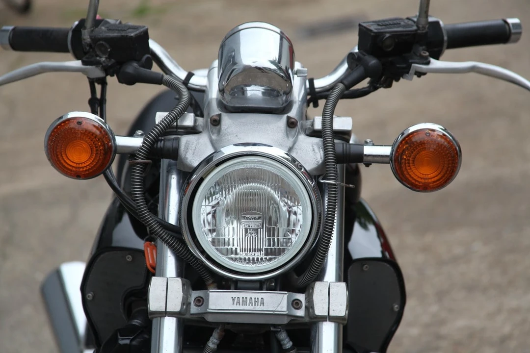 2002 Yamaha V-Max - Image 27 of 30
