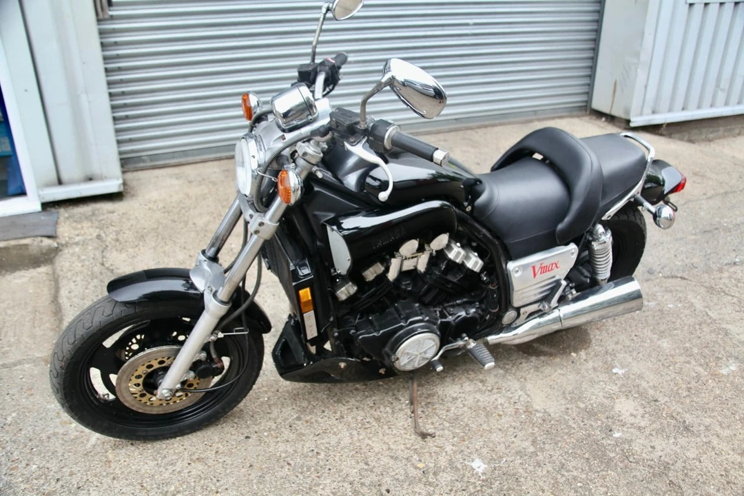 2002 Yamaha V-Max - Image 3 of 30