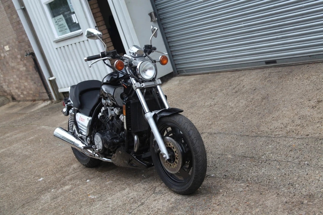 2002 Yamaha V-Max - Image 7 of 30