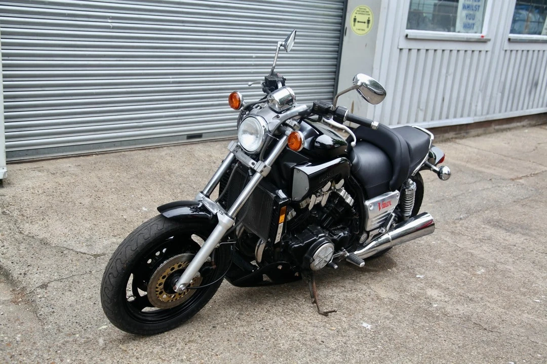 2002 Yamaha V-Max - Image 19 of 30