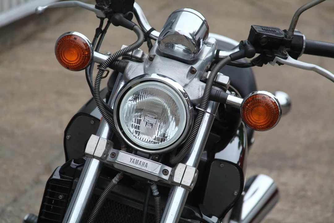 2002 Yamaha V-Max - Image 24 of 30