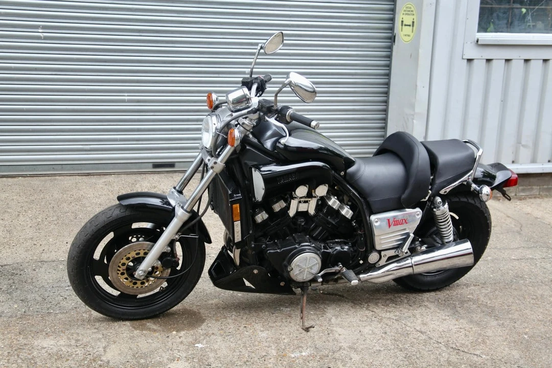 2002 Yamaha V-Max - Image 16 of 30
