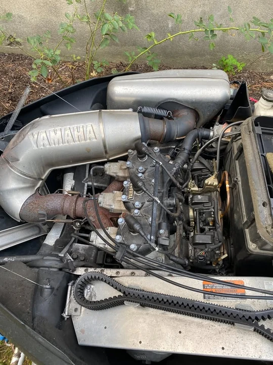 2002 Yamaha - Image 2 of 8