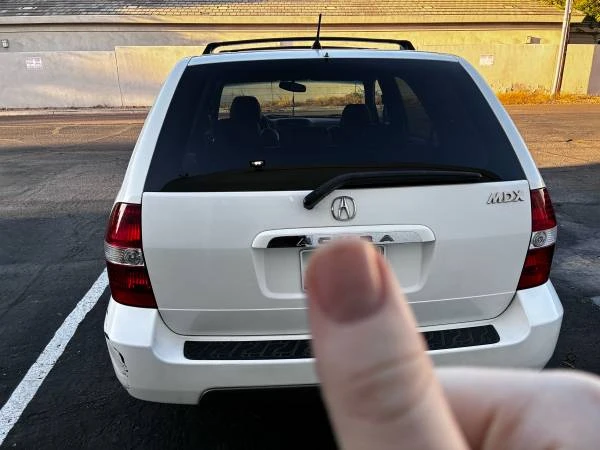 2002 Acura MDX 1st Gen - Image 4 of 9