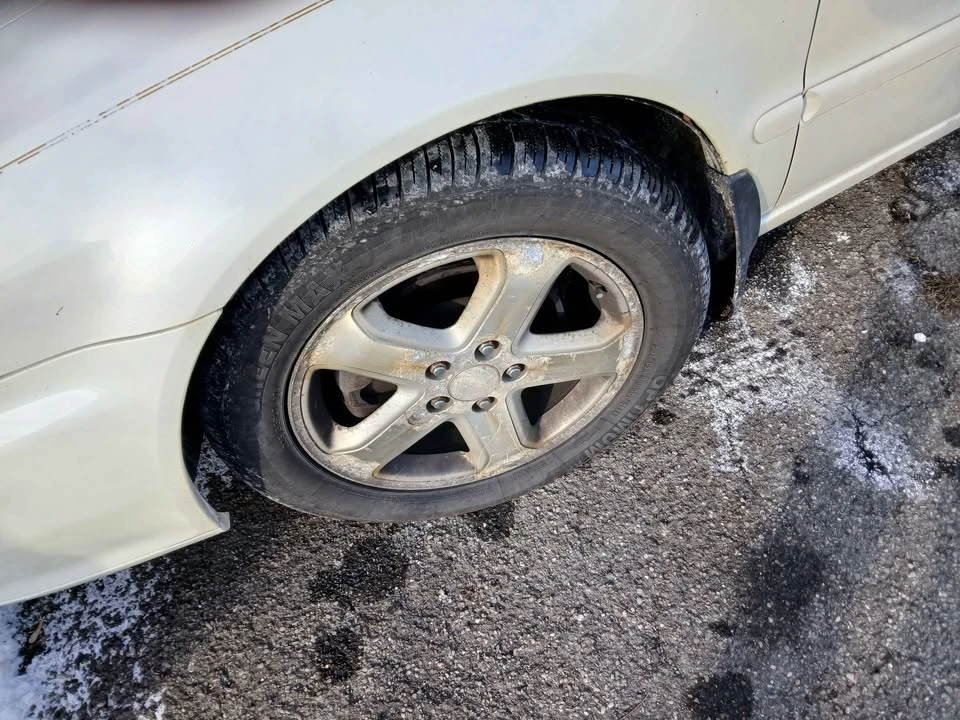 2002 Acura TL 2nd Gen - Image 3 of 7