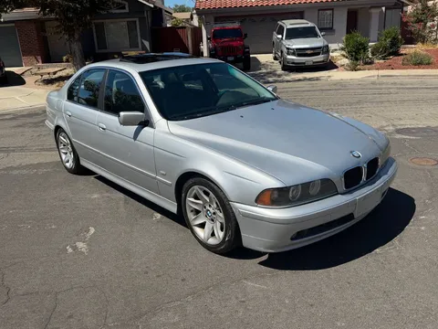 2002 BMW 525i M-Sport Package