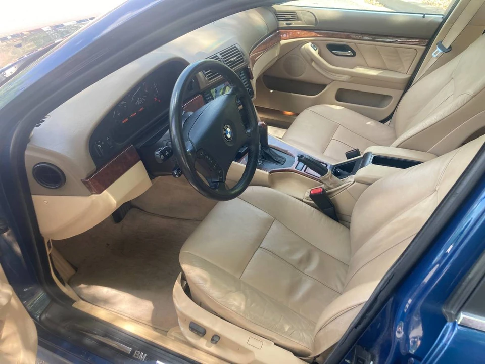2002 BMW E39 5 Series - Image 10 of 12