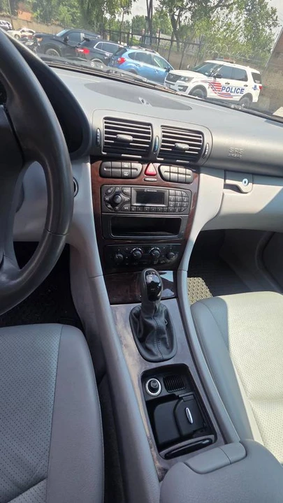 2002 Mercedes-Benz W203 C-Class - Image 5 of 13
