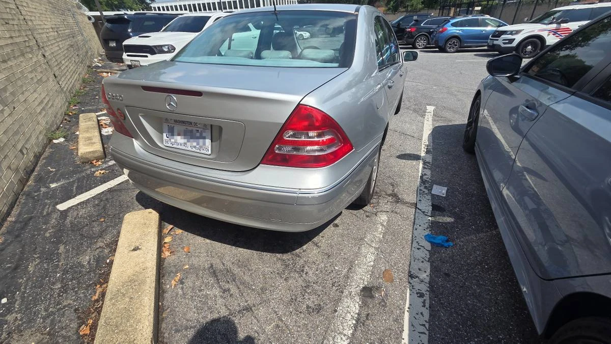 2002 Mercedes-Benz W203 C-Class - Image 9 of 13