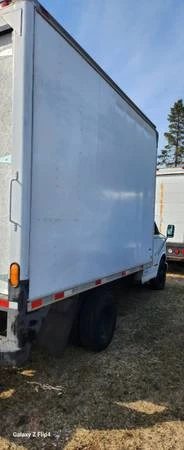 2002 Chevrolet Express - Image 9 of 9