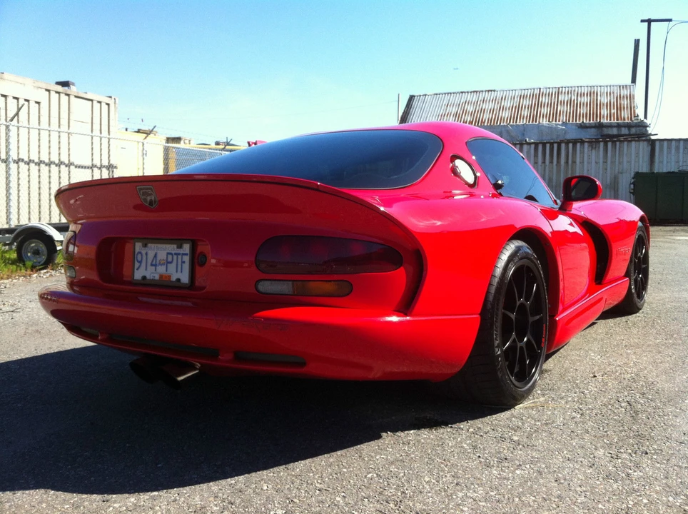 2002 Dodge Viper GTS 2nd Gen - Image 4 of 5