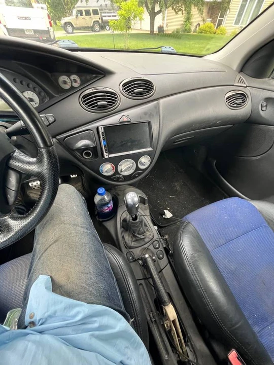 2002 Ford Focus 1st Gen - Image 8 of 11