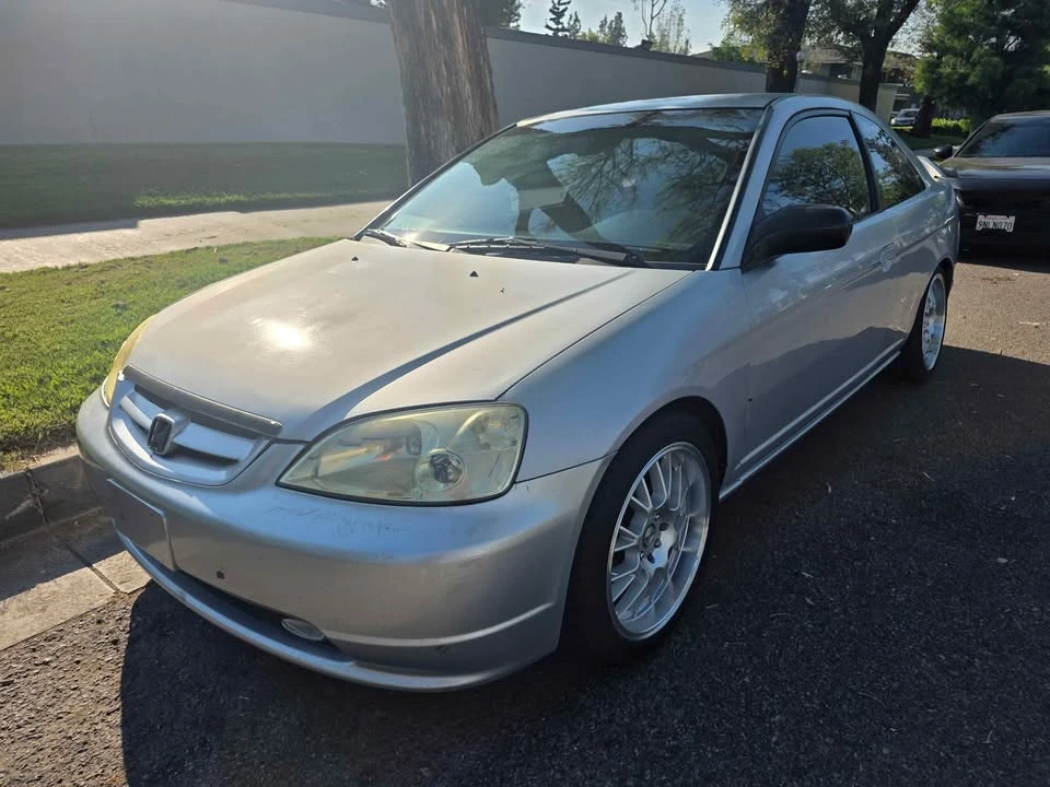 2002 Honda Civic 7th Gen - Image 2 of 10