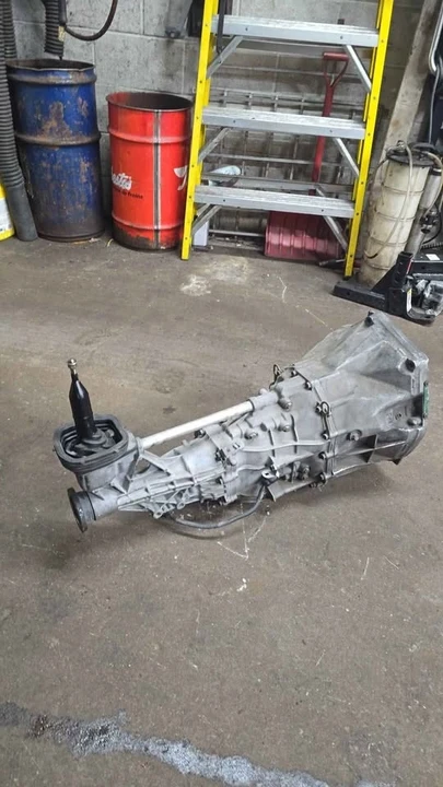2002 Parts & Memorabilia Gearboxes - Image 2 of 3
