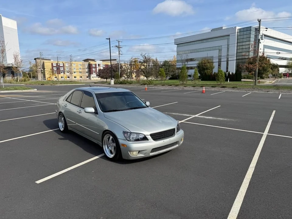 2002 Lexus IS 1st Gen - Image 4 of 9