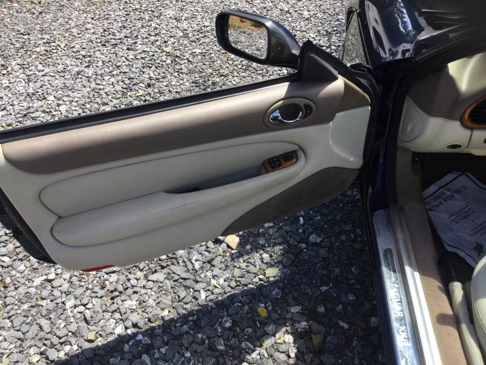 2002 Jaguar X100 XK8 - Image 12 of 14