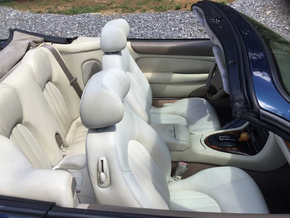 2002 Jaguar X100 XK8 - Image 6 of 14