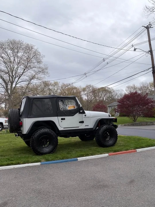 2002 Jeep TJ Wrangler - Image 3 of 10