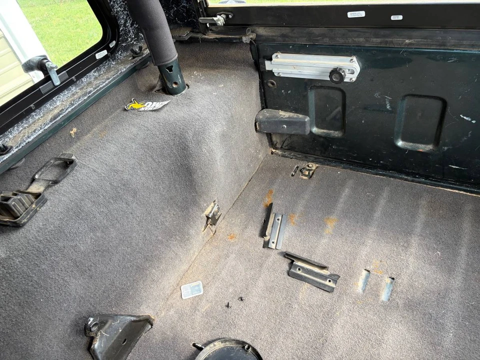 2002 Jeep TJ Wrangler - Image 10 of 12