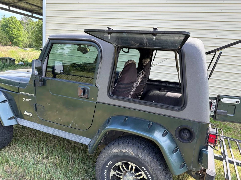 2002 Jeep TJ Wrangler - Image 3 of 12