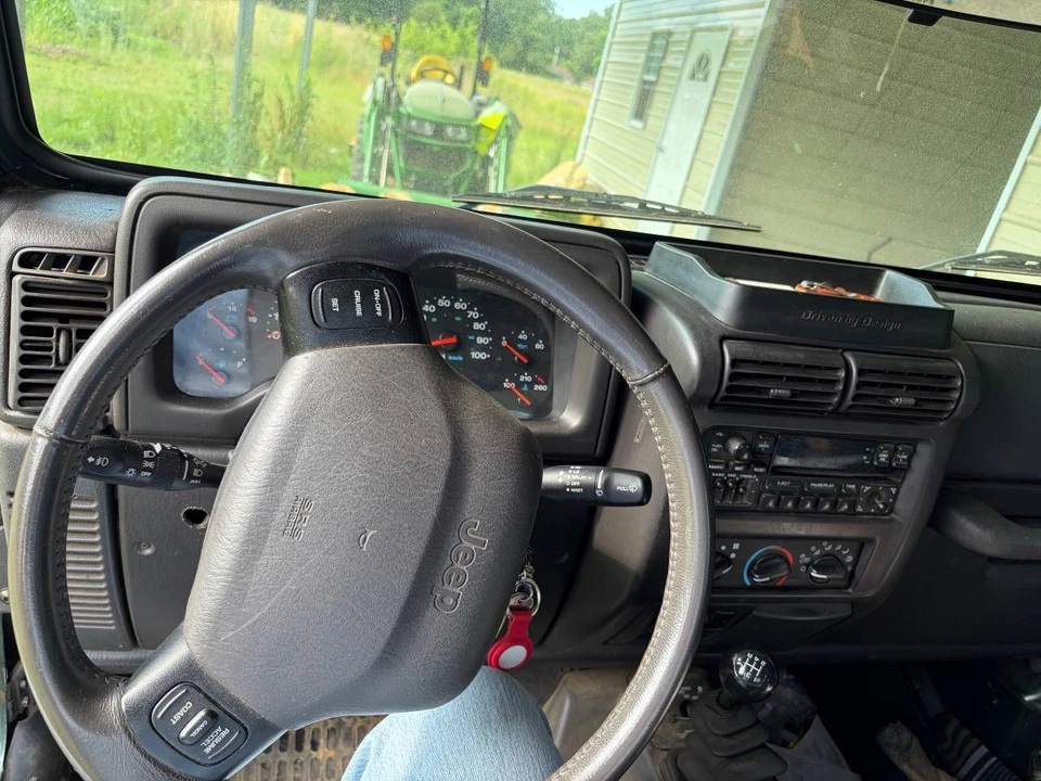2002 Jeep TJ Wrangler - Image 5 of 12