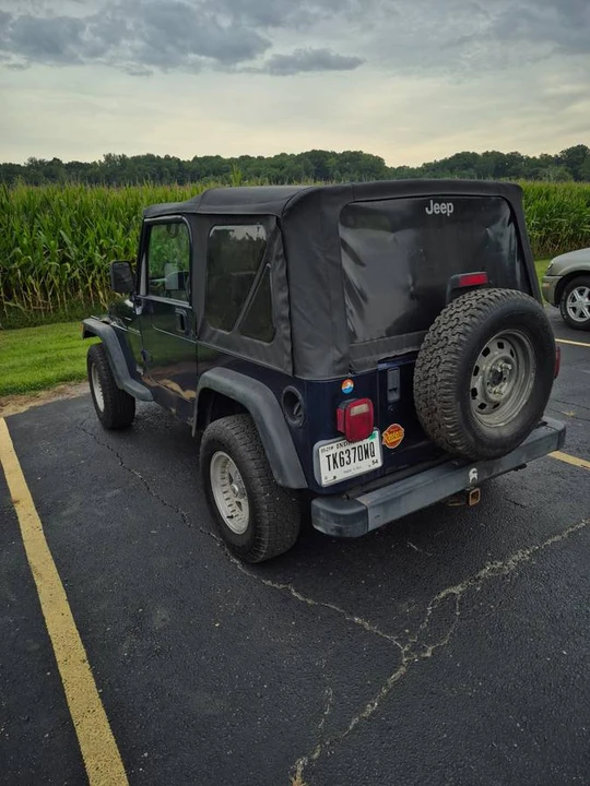 2002 Jeep TJ Wrangler - Image 8 of 17