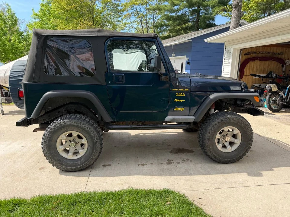 2002 Jeep TJ Wrangler - Image 4 of 17