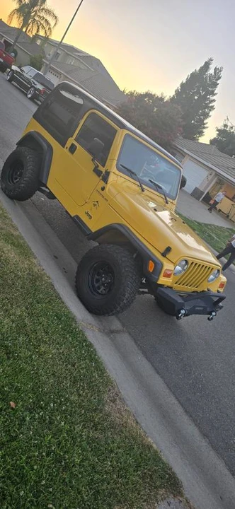 2002 Jeep TJ Wrangler - Image 5 of 6