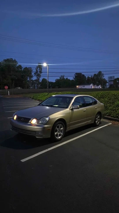 2002 Lexus GS 2nd Gen - Image 6 of 6