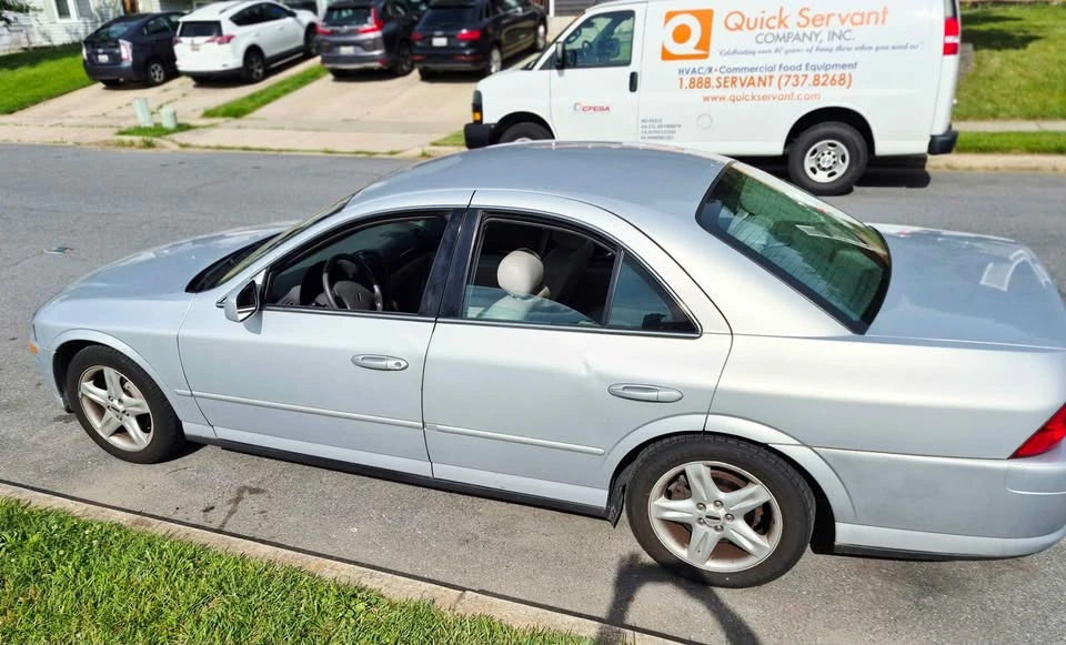 2002 Lincoln LS - Image 4 of 9