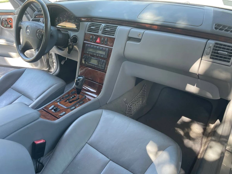 2002 Mercedes-Benz W210 E-Class - Image 17 of 22