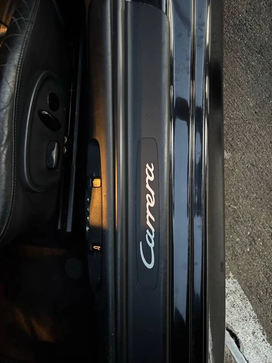 2002 Porsche 996 Carrera - Image 9 of 11