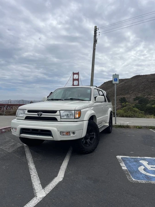 2002 Toyota 4Runner 3rd Gen - Image 2 of 11