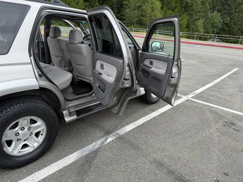 2002 Toyota 4Runner 3rd Gen - Image 6 of 20