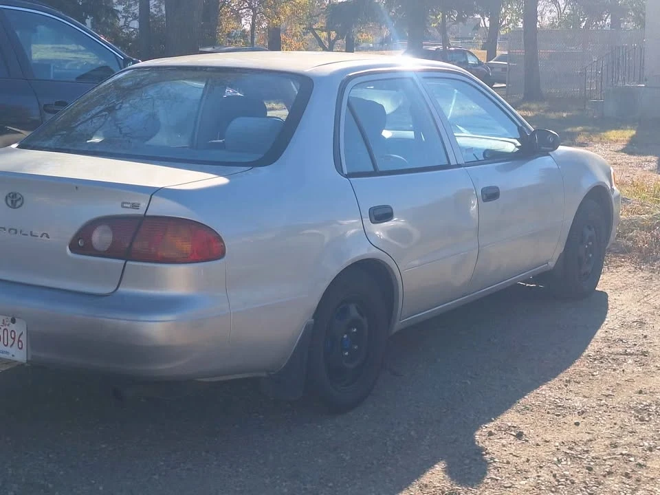 2002 Toyota Corolla 9th Gen - Image 2 of 5