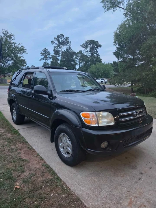 2002 Toyota Sequoia 1st Gen - Image 3 of 7