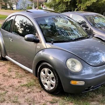 2002 Volkswagen Beetle GLS Hatchback 2D
