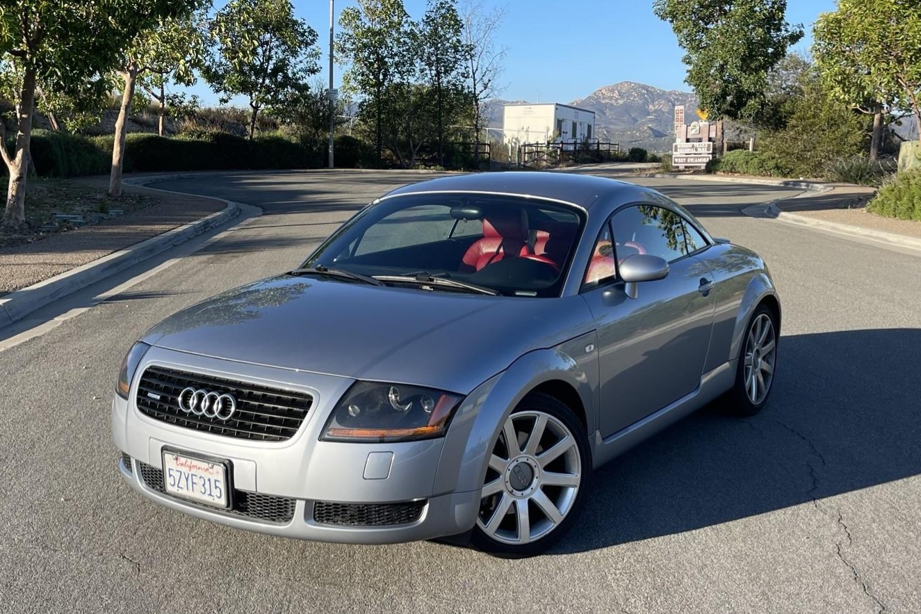 2002 Audi TT ALMS Commemorative Edition 6-Speed